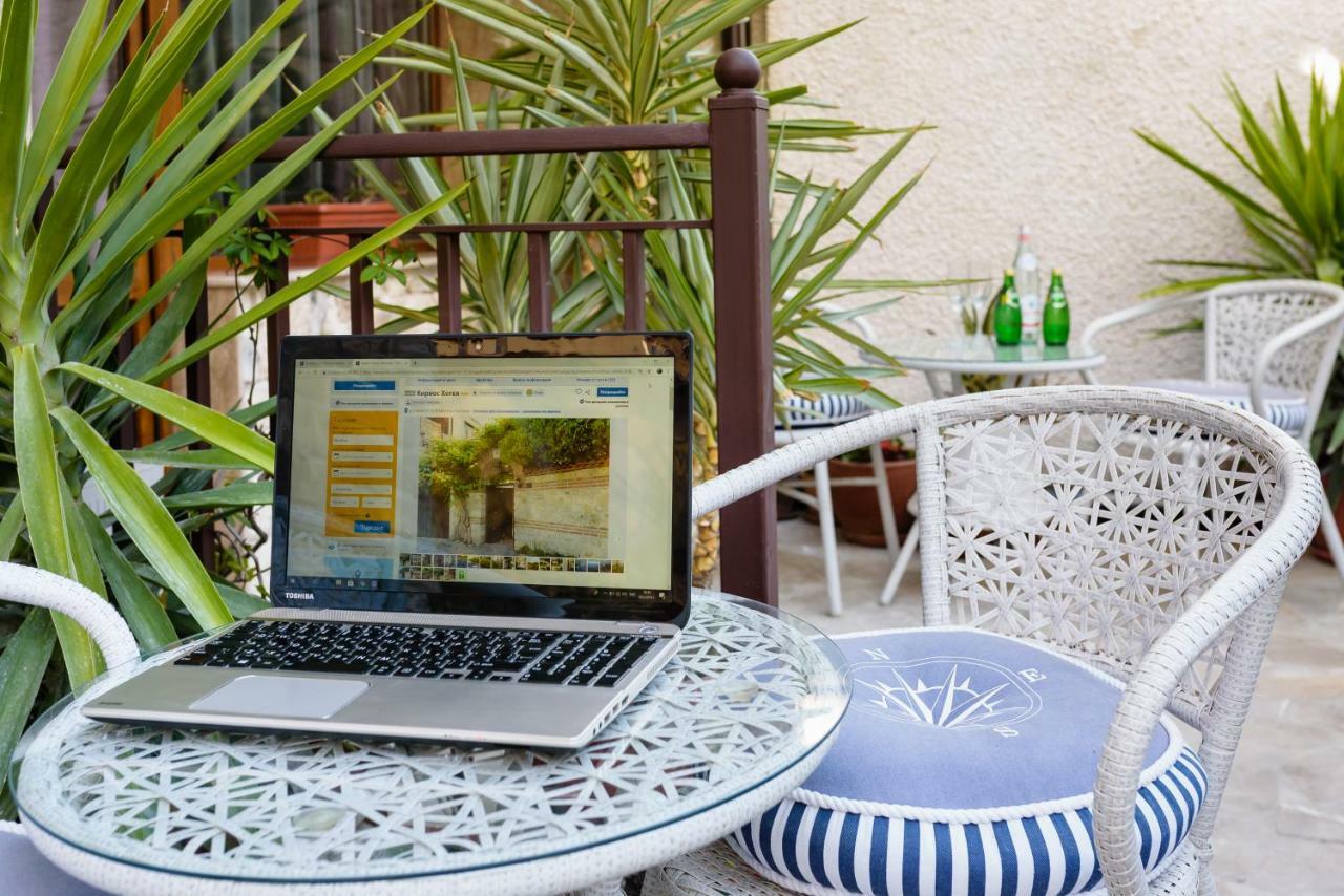 Kirios Hotel ネセバル エクステリア 写真